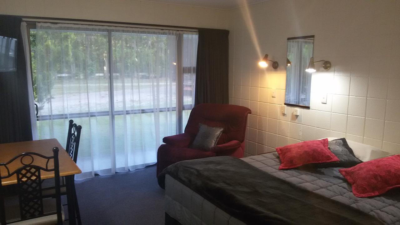 Kawerau Thermal Motel Exteriör bild